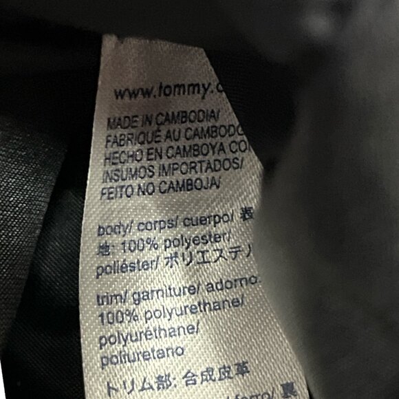 Tommy Hilfiger Women’s Navy Backpack – Logo Print with Red Trim – Gold Hardware - Picture 8 of 9